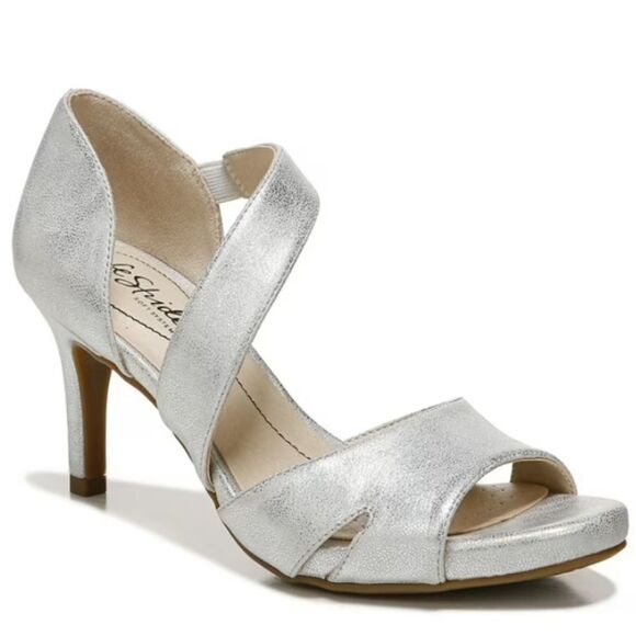 BRAND NEW LIFESTRIDE WOMEN'S MEGA STRAPPY SANDALS - Picture 1 of 14